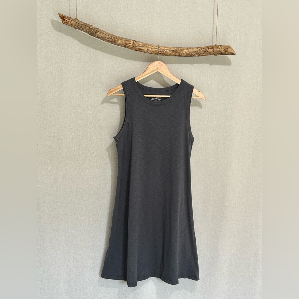 Universal Thread - Soft Gray Sleeveless A-Line Dress